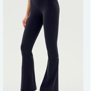 Splits59 Raquel High Waist Airweight Flare Leggings
Black, S